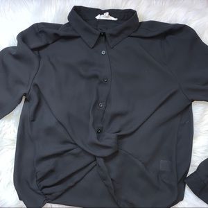 Black long sleeve shirt 🖤